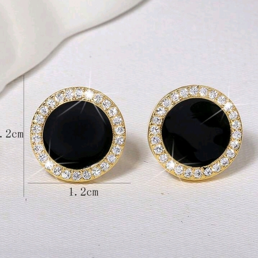 New rhininestone Tiny round stud Earring  black‎ and gold  for women - Picture 3 of 3
